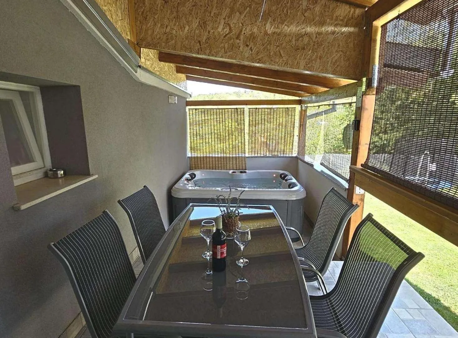Family Friendly Apartments With A Swimming Pool Sveti Martin, Central Istria - Sredisnja Istra - 23295 لابين