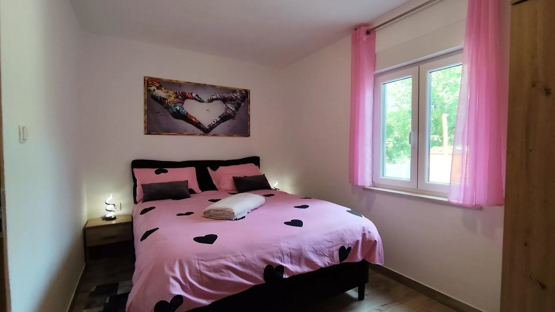 Family Friendly Apartments With A Swimming Pool Sveti Martin, Central Istria - Sredisnja Istra - 23295 لابين كرواتيا